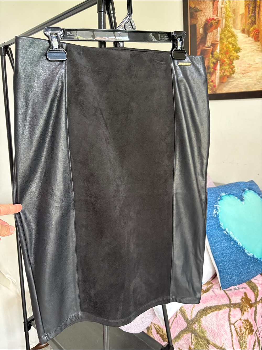 Black Faux Leather & Suede-Panel Pencil Skirt